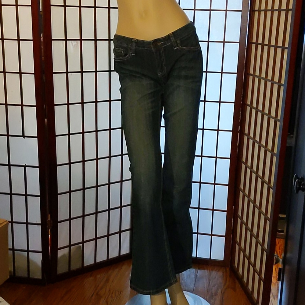 Rue 21 jeans short leg